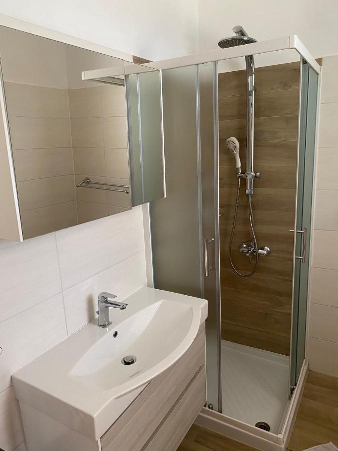 Apartmani Ana Borovac 冯塔纳 外观 照片