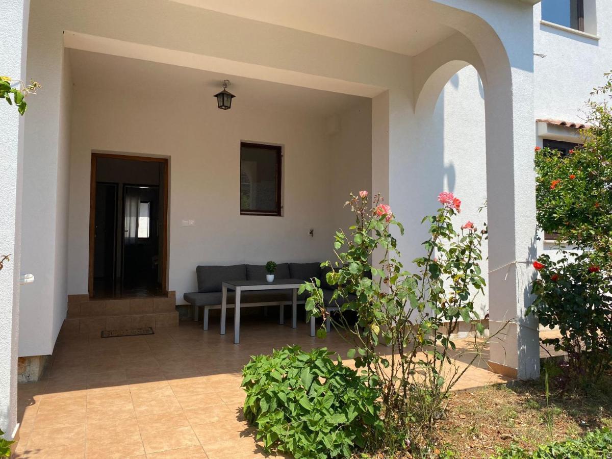 Apartmani Ana Borovac 冯塔纳 外观 照片