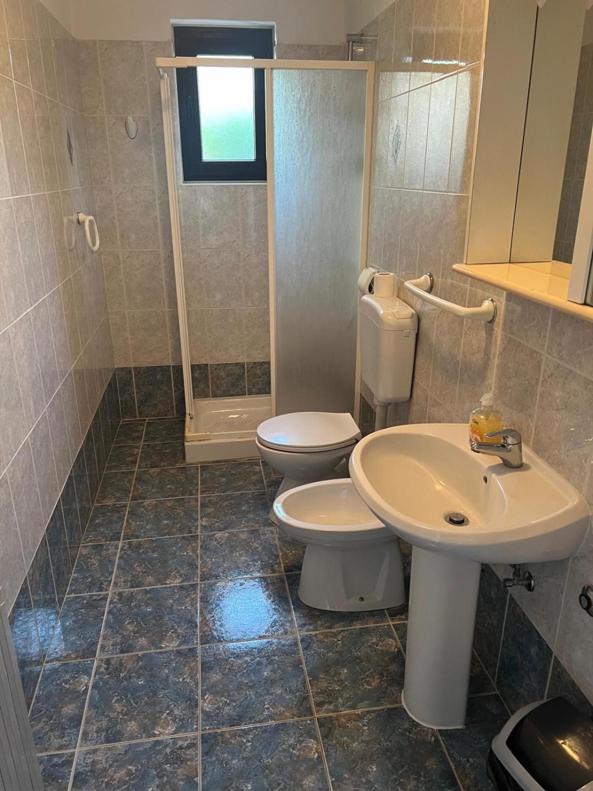 Apartmani Ana Borovac 冯塔纳 外观 照片